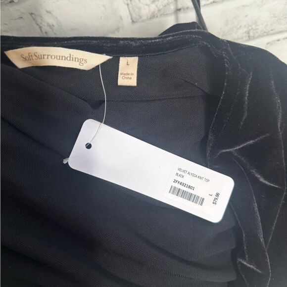 NWT Soft Surroundings Elegant Black Velvet Wrap Top Size Large - Picture 8 of 8